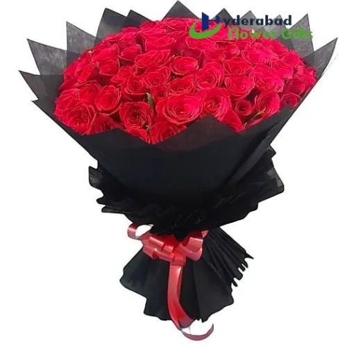 100 Red Roses Hand Bouquet